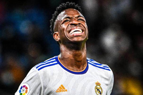 安切洛蒂:维尼修斯进步大 为“典礼三中场”鼓掌吧